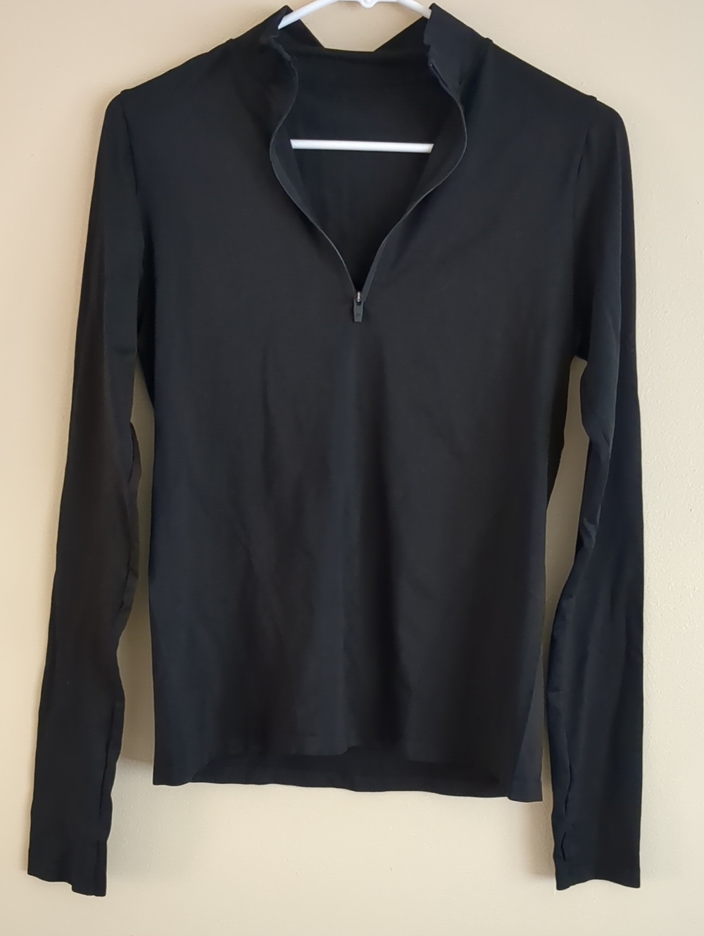 17" Pit-to-pit Black Fabletics Quarter Zip Pullover